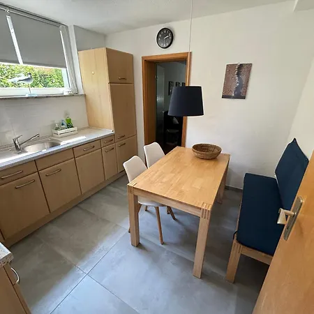 Birkenweg Ankerplatz I * 카롤리넨시엘